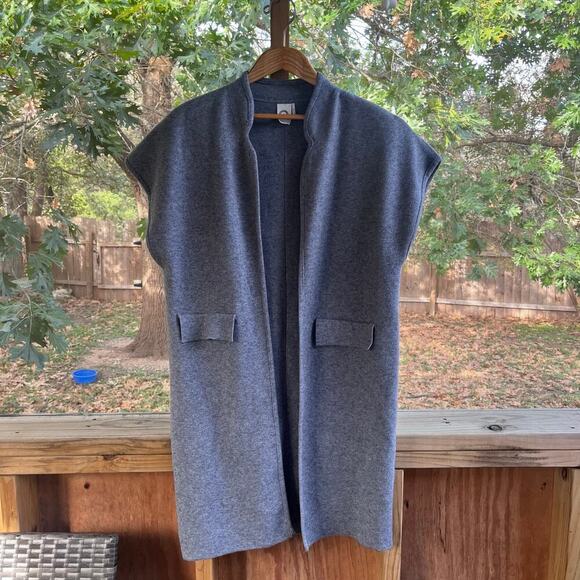 Anthropologie Akemi + Kin Grey Cap Sleeve Long Open Sweater Vest One Size - Picture 1 of 5